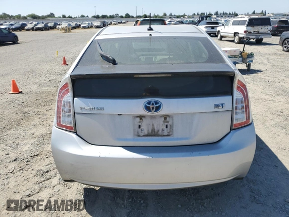 2015 Toyota Prius Four z VIN JTDKN3DU8F0434698, wystawiony jako Copart lot #59846095 z przebiegiem 241 608 mil mil oraz Czysty tytuł • Clean title. Historia ofert i sprzedaży dostępna na DreamBid. Obrazek 6.