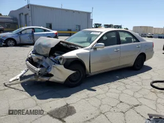 2002 Toyota Camry LE z VIN JTDBE32K020097276, wystawiony jako Copart lot #58519125 z przebiegiem 125 849 mil mil oraz Szkoda całkowita • Salvage title. Historia ofert i sprzedaży dostępna na DreamBid. Obrazek 1.
