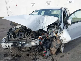2016 Ford Focus SE с VIN 1FADP3F20GL332154, выставлен на аукционе IAAI как лот 41068931 с пробегом Не указан миль и . История ставок и продаж доступна на DreamBid. Изображение 6.