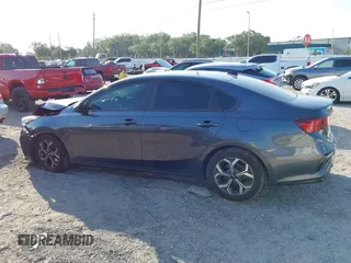 2020 Kia Forte LXS z VIN 3KPF24AD7LE228649, wystawiony jako IAAI lot #42104658 z przebiegiem 59 788 mil mil oraz . Historia ofert i sprzedaży dostępna na DreamBid. Obrazek 14.