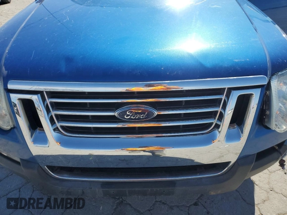 2010 Ford Explorer Sport Trac XLT z VIN 1FMEU3BE6AUA00398, wystawiony jako Copart lot #49667375 z przebiegiem 109 481 mil mil oraz Tytuł czysty. Historia ofert i sprzedaży dostępna na DreamBid. Obrazek 12.