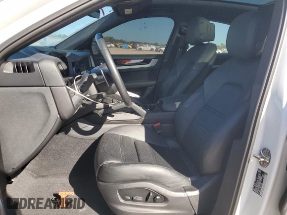 2024 Porsche Cayenne with VIN WP1BA2AY1RDA51324, listed as a Copart auction lot 48373975 with 11,449 mi miles and Clean title. Bid and sale history available at DreamBid. Image 7.