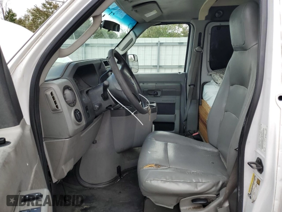 2013 Ford Econoline Cargo Commercial with VIN 1FTNS2EW0DDA92203, listed as a Copart auction lot 73372794 with 330,964 mi miles and Salvage Title. Bid and sale history available at carsss.com. Image 7.