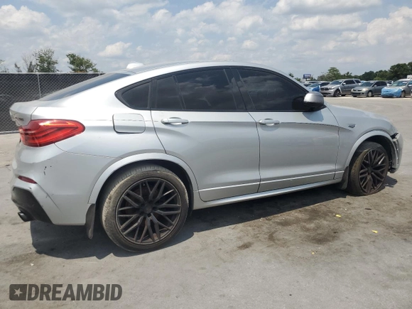 2018 BMW X4 M40i z VIN 5UXXW7C55J0W63724, wystawiony jako Copart lot #55757755 z przebiegiem 149 480 mil mil oraz Tytuł czysty. Historia ofert i sprzedaży dostępna na DreamBid. Obrazek 3.