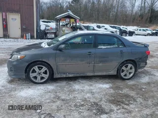 2013 Toyota Corolla L with VIN 2T1BU4EE7DC969248, listed as a IAAI auction lot 41315151 with 124,889 mi miles. Bid and sale history available at carsss.com. Image 15.