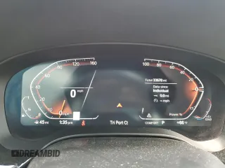 2022 BMW 5 Series 540i xDrive with VIN WBA73BJ06NWX59060, listed as a Copart auction lot 52142645 with 33,678 mi miles and Salvage title. Bid and sale history available at DreamBid. Image 9.