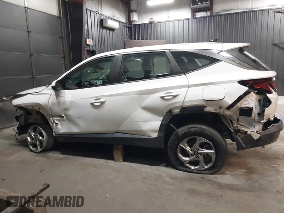 2024 Hyundai Tucson SE with VIN 5NMJACDE0RH418046, listed as a IAAI auction lot 41653772 with 6,235 mi miles. Bid and sale history available at carsss.com. Image 15.
