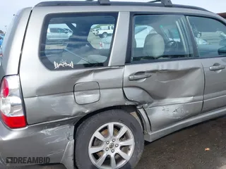 2006 Subaru Forester 2.5 X w/Premium Pkg with VIN JF1SG65676H743002, listed as a IAAI auction lot 41657192 with 1 mi miles. Bid and sale history available at carsss.com. Image 6.
