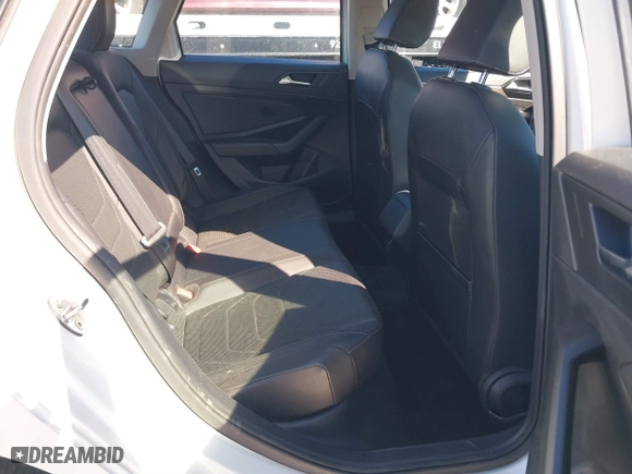 2019 Volkswagen Jetta SEL Premium with VIN 3VWG57BU8KM069380, listed as a IAAI auction lot 41701845 with 50,107 mi miles. Bid and sale history available at carsss.com. Image 8.
