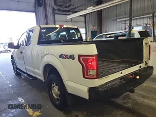2015 Ford F-150 XLT z VIN 1FTFX1EF7FKD06649, wystawiony jako IAAI lot #42615380 z przebiegiem 177 590 mil mil oraz . Historia ofert i sprzedaży dostępna na DreamBid. Obrazek 49.