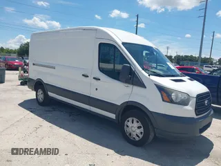 2018 Ford Transit с VIN 1FTYR2CG8JKA03392, выставлен на аукционе IAAI как лот 42525654 с пробегом 218 383 миль миль и . История ставок и продаж доступна на DreamBid. Изображение 1.