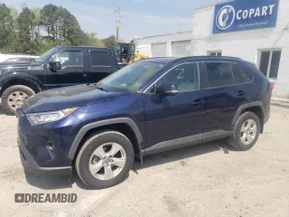 2019 Toyota RAV4 XLE with VIN 2T3W1RFV0KC027858, listed as a Copart auction lot 54301995 with 145,669 mi miles and Salvage Title. Bid and sale history available at carsss.com. Image 1.