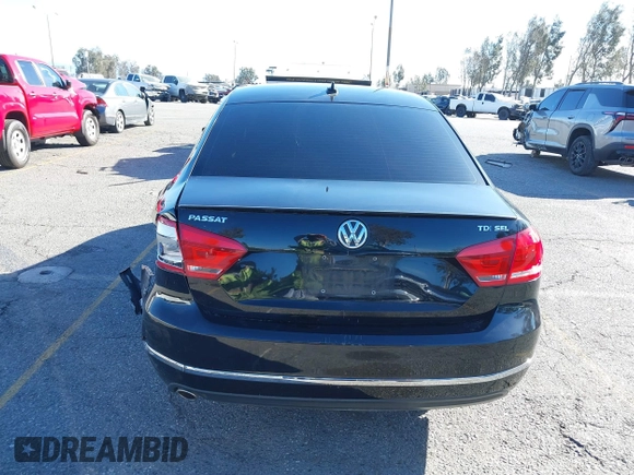 2015 Volkswagen Passat 2.0L TDI SEL Premium with VIN 1VWCV7A31FC053259, listed as a IAAI auction lot 41397357 with 157,842 mi miles. Bid and sale history available at carsss.com. Image 16.