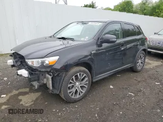 2019 Mitsubishi Outlander ES z VIN JA4AR3AU1KU000866, wystawiony jako Copart lot #55459575 z przebiegiem 166 663 mil mil oraz Szkody całkowita. Historia ofert i sprzedaży dostępna na DreamBid. Obrazek 1.