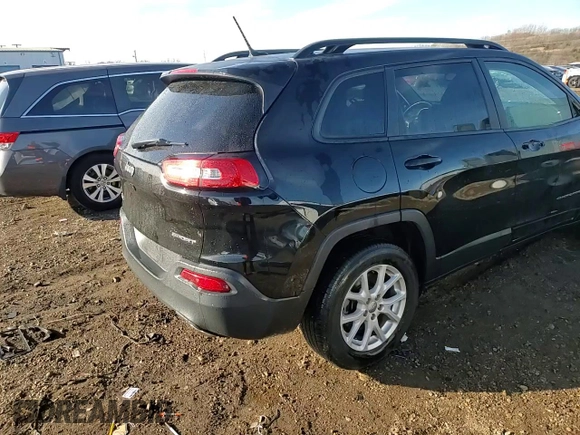 2017 Jeep Cherokee Altitude с VIN 1C4PJMAS1HW543515, выставлен на аукционе Copart как лот 81353384 с пробегом 87 268 миль миль и Списание • Salvage title. История ставок и продаж доступна на DreamBid. Изображение 15.