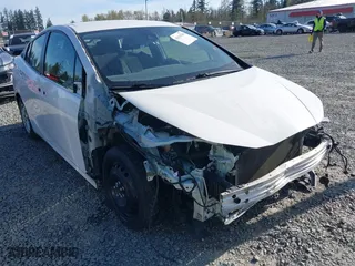 2020 Toyota Prius L Eco with VIN JTDKARFU5L3124692, listed as a IAAI auction lot 42019339 with 178,081 mi miles. Bid and sale history available at carsss.com. Image 6.