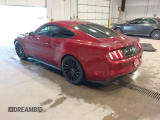 2017 Ford Mustang V6 z VIN 1FA6P8AMXH5309985, wystawiony jako IAAI lot #41501211 z przebiegiem 63 885 mil mil oraz . Historia ofert i sprzedaży dostępna na DreamBid. Obrazek 3.