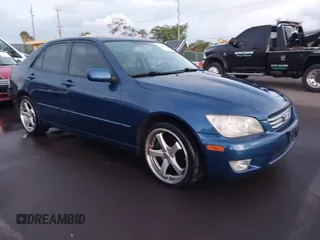 2002 Lexus IS 300 with VIN JTHBD192820047561, listed as a IAAI auction lot 41721514 with 98,335 mi miles. Bid and sale history available at carsss.com. Image 1.