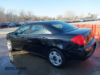 2007 Pontiac G6 1SV Value Leader with VIN 1G2ZF58BX74215675, listed as a IAAI auction lot 41781039 with 131,518 mi miles. Bid and sale history available at carsss.com. Image 15.
