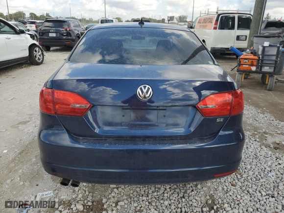2014 Volkswagen Jetta Sedan SE w/Connectivity with VIN 3VWD17AJ1EM413884, listed as a Copart auction lot 45932285 with 180,894 mi miles and Clean Title. Bid and sale history available at carsss.com. Image 6.
