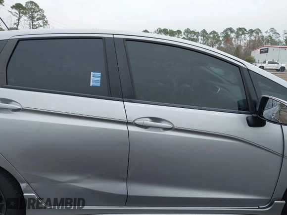 2018 Honda Fit Sport with VIN 3HGGK5H62JM702562, listed as a IAAI auction lot 41556944 with 137,416 mi miles. Bid and sale history available at carsss.com. Image 13.