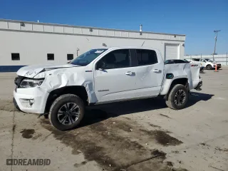 2018 Chevrolet Colorado 4WD Z71 with VIN 1GCPTDE1XJ1215573, listed as a Copart auction lot 47011385 with 73,476 mi miles and Salvage Title. Bid and sale history available at carsss.com. Image 1.