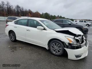 2015 Nissan Altima 2.5 SV with VIN 1N4AL3AP8FC429523, listed as a Copart auction lot 51233574 with 85,128 mi miles and Non Repairable. Bid and sale history available at carsss.com. Image 4.