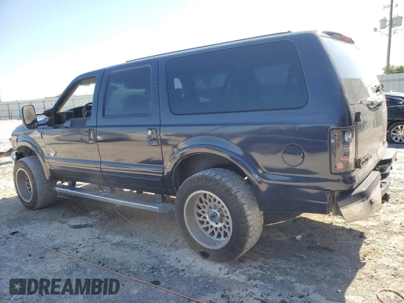 2001 Ford Excursion Limited с VIN 1FMNU42F31EB63664, выставлен на аукционе Copart как лот 52858005 с пробегом 202 962 миль миль и Списание • Salvage title. История ставок и продаж доступна на DreamBid. Изображение 2.