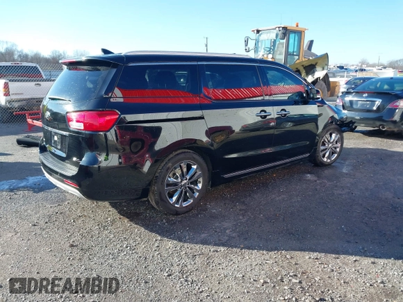 2016 Kia Sedona SX-L with VIN KNDME5C15G6176053, listed as a IAAI auction lot 41213512 with 137,299 mi miles. Bid and sale history available at carsss.com. Image 4.