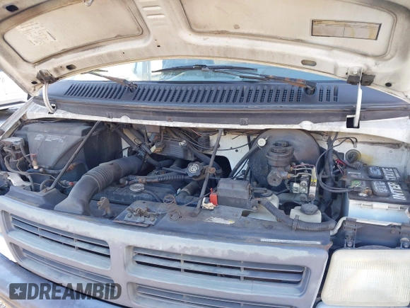 1995 Dodge Cargo z VIN 2B7HB21Y4SK545486, wystawiony jako IAAI lot #41307415 z przebiegiem 204 484 mil mil oraz . Historia ofert i sprzedaży dostępna na DreamBid. Obrazek 10.