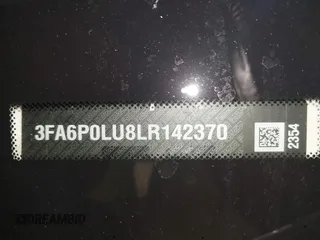 2020 Ford Fusion SE z VIN 3FA6P0LU8LR142370, wystawiony jako IAAI lot #42457342 z przebiegiem 53 808 mil mil oraz . Historia ofert i sprzedaży dostępna na DreamBid. Obrazek 17.