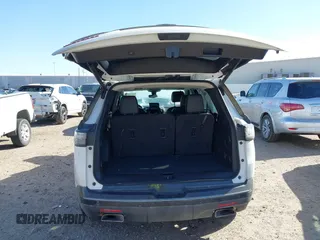 2019 Chevrolet Traverse Premier with VIN 1GNERKKW9KJ253783, listed as a IAAI auction lot 41723323 with 55,750 mi miles. Bid and sale history available at carsss.com. Image 17.