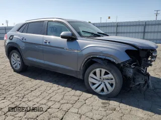 2021 Volkswagen Atlas SE z VIN 1V2KE2CA7MC230079, wystawiony jako Copart lot #59273725 z przebiegiem 52 277 mil mil oraz Czysty tytuł • Clean title. Historia ofert i sprzedaży dostępna na DreamBid. Obrazek 4.