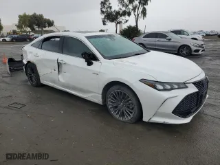 2019 Toyota Avalon Hybrid Limited with VIN 4T1B21FB8KU005018, listed as a Copart auction lot 45603125 with 111,976 mi miles and Salvage Title. Bid and sale history available at carsss.com. Image 4.