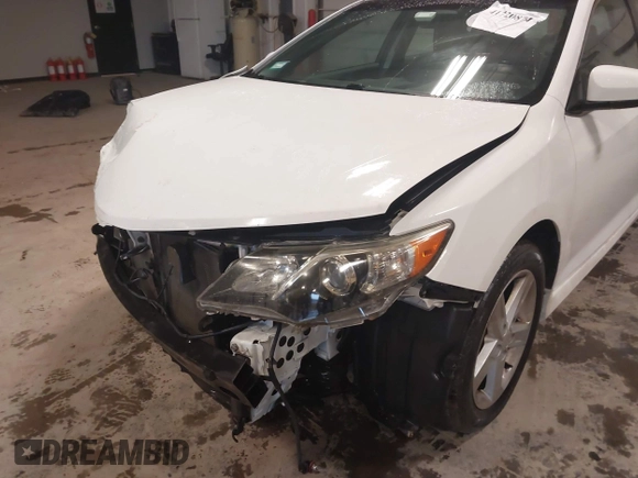 2012 Toyota Camry L with VIN 4T1BF1FK3CU128179, listed as a IAAI auction lot 41720874 with 114,387 mi miles. Bid and sale history available at carsss.com. Image 18.