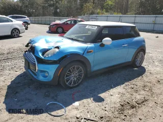 2015 MINI Hardtop with VIN WMWXM5C5XFT942679, listed as a Copart auction lot 49799655 with 79,072 mi miles and Salvage Title. Bid and sale history available at DreamBid. Image 1.