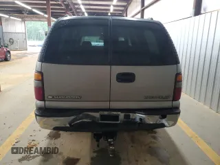 2003 Chevrolet Suburban LT z VIN 1GNFK16Z93J165597, wystawiony jako Copart lot #52101725 z przebiegiem 285 014 mil mil oraz Szkoda całkowita • Salvage title. Historia ofert i sprzedaży dostępna na DreamBid. Obrazek 6.