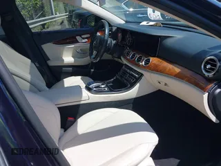 2018 Mercedes-Benz E-Class E 300 with VIN WDDZF4JBXJA369186, listed as a IAAI auction lot 42016149 with 59,360 mi miles. Bid and sale history available at carsss.com. Image 5.