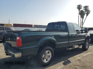 2009 Ford F-250 XL with VIN 1FTSX21R99EB15001, listed as a Copart auction lot 63697535 with 320,678 mi miles and Salvage title. Bid and sale history available at DreamBid. Image 3.