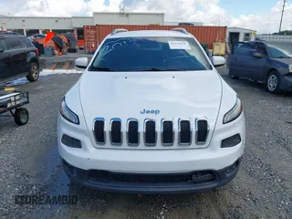 2018 Jeep Cherokee Latitude with VIN 1C4PJLCB1JD553390, listed as a IAAI auction lot 42233220 with 130,418 mi miles and . Bid and sale history available at DreamBid. Image 12.