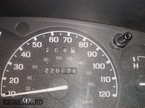 1997 Ford Explorer XLT with VIN 1FMDU35P6VUA33724, listed as a IAAI auction lot 41843164 with 226,234 mi miles and . Bid and sale history available at DreamBid. Image 15.