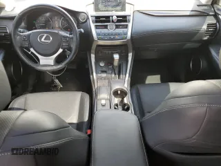 2015 Lexus NX 200t z VIN JTJYARBZ9F2009239, wystawiony jako Copart lot #51014565 z przebiegiem 111 660 mil mil oraz Szkody całkowita. Historia ofert i sprzedaży dostępna na DreamBid. Obrazek 8.