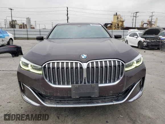 2020 BMW 7 Series 740i with VIN WBA7T2C04LCD14332, listed as a Copart auction lot 48348235 with 68,401 mi miles and Salvage title. Bid and sale history available at DreamBid. Image 5.