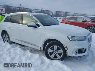 2018 Audi Q7 Premium Plus with VIN WA1LHAF77JD004096, listed as a IAAI auction lot 41376622 with 92,615 mi miles. Bid and sale history available at carsss.com. Image 1.