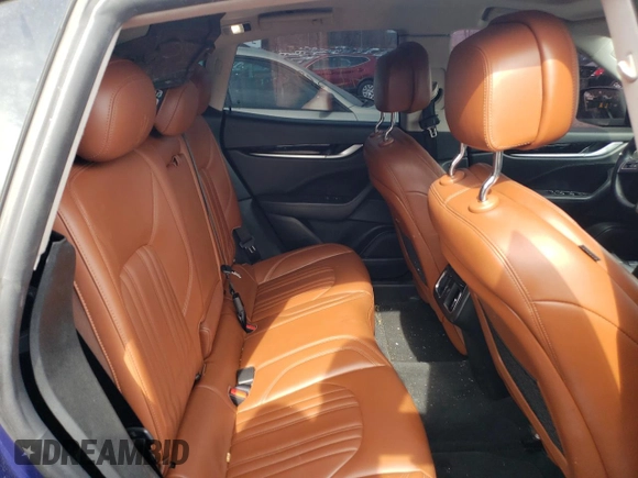 2017 Maserati Levante z VIN ZN661XUA0HX225989, wystawiony jako Copart lot #42369333 z przebiegiem 47 511 mil mil oraz Szkoda całkowita • Salvage title. Historia ofert i sprzedaży dostępna na DreamBid. Obrazek 11.