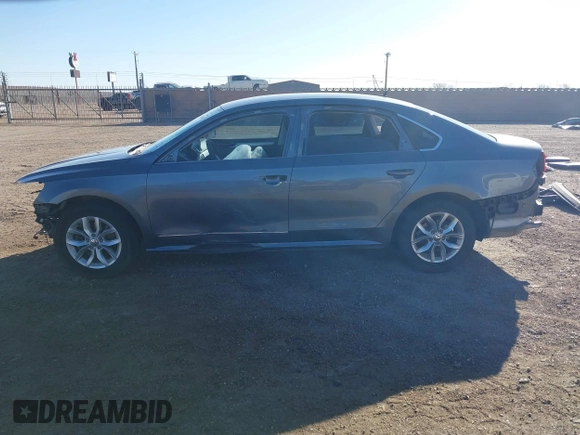 2017 Volkswagen Passat S z VIN 1VWAT7A39HC071640, wystawiony jako IAAI lot #41686081 z przebiegiem 136 638 mil mil oraz . Historia ofert i sprzedaży dostępna na DreamBid. Obrazek 15.