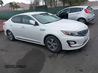 2014 Kia Optima Hybrid LX with VIN KNAGM4AD1E5071095, listed as a IAAI auction lot 41679635 with 154,146 mi miles. Bid and sale history available at carsss.com. Image 1.