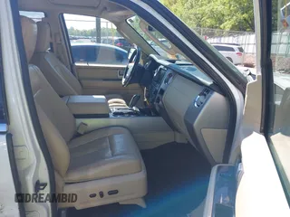2017 Ford Expedition Max Limited z VIN 1FMJK1KT4HEA61275, wystawiony jako IAAI lot #42010911 z przebiegiem 166 047 mil mil oraz . Historia ofert i sprzedaży dostępna na DreamBid. Obrazek 5.