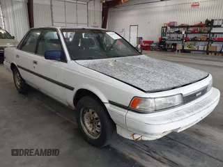 1987 Toyota Camry LE z VIN JT2SV22E3H3012242, wystawiony jako IAAI lot #42526925 z przebiegiem 191 564 mil mil oraz . Historia ofert i sprzedaży dostępna na DreamBid. Obrazek 1.