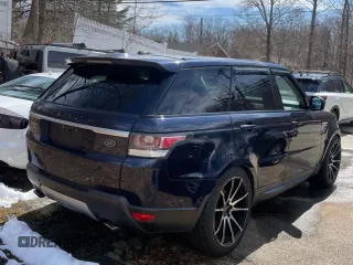 2014 Land Rover Range Rover Sport HSE with VIN SALWR2WF9EA321925, listed as a IAAI auction lot 42160723 with 137,961 mi miles. Bid and sale history available at carsss.com. Image 4.